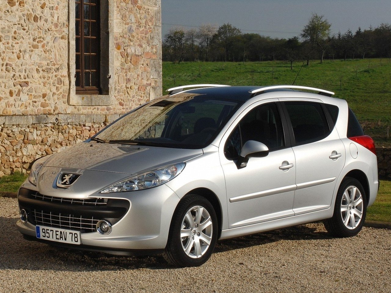 Подбор шин на Peugeot 207