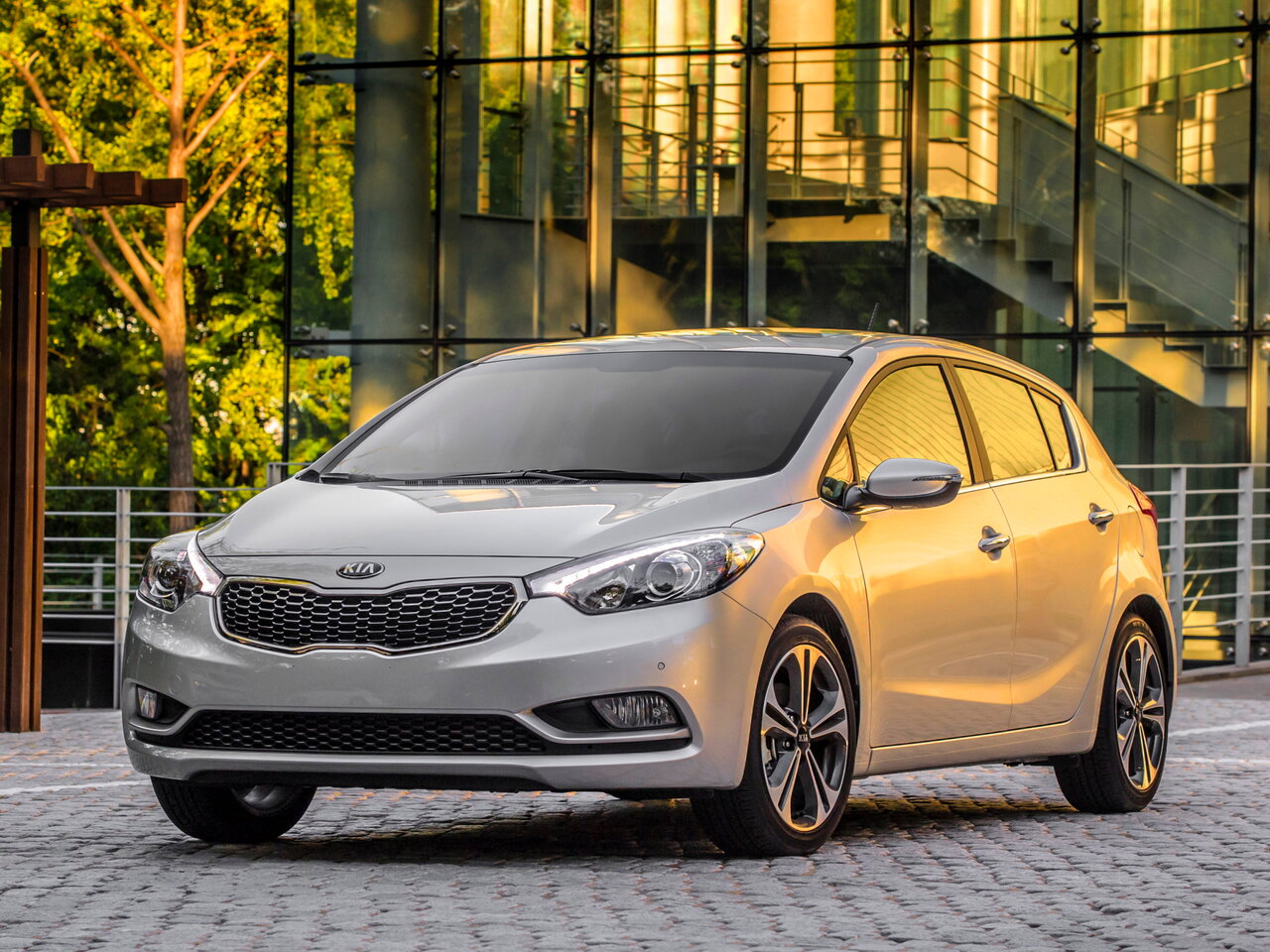 Подбор шин на Kia Cerato III (YD)