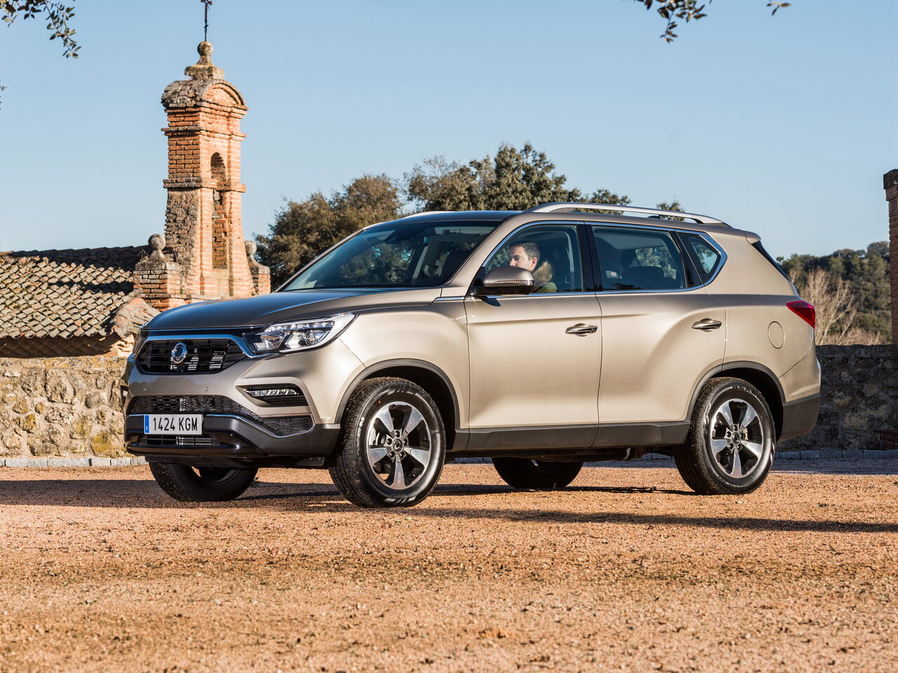 Подбор шин на Ssang Yong Rexton III
