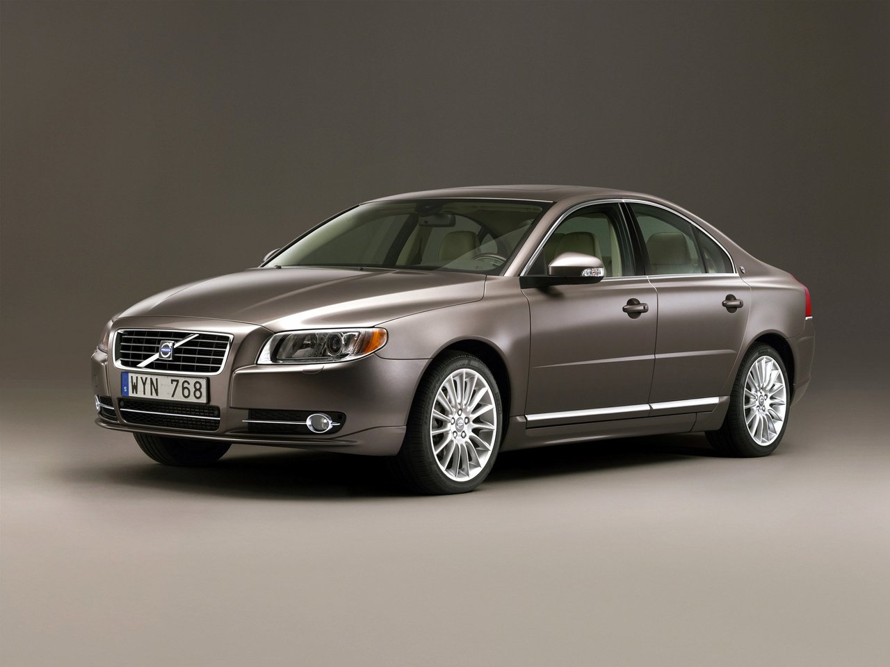Подбор шин на Volvo S80 II