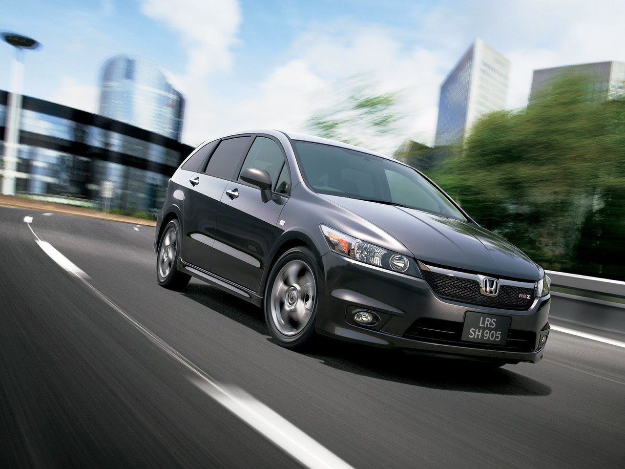 Подбор шин на Honda Stream