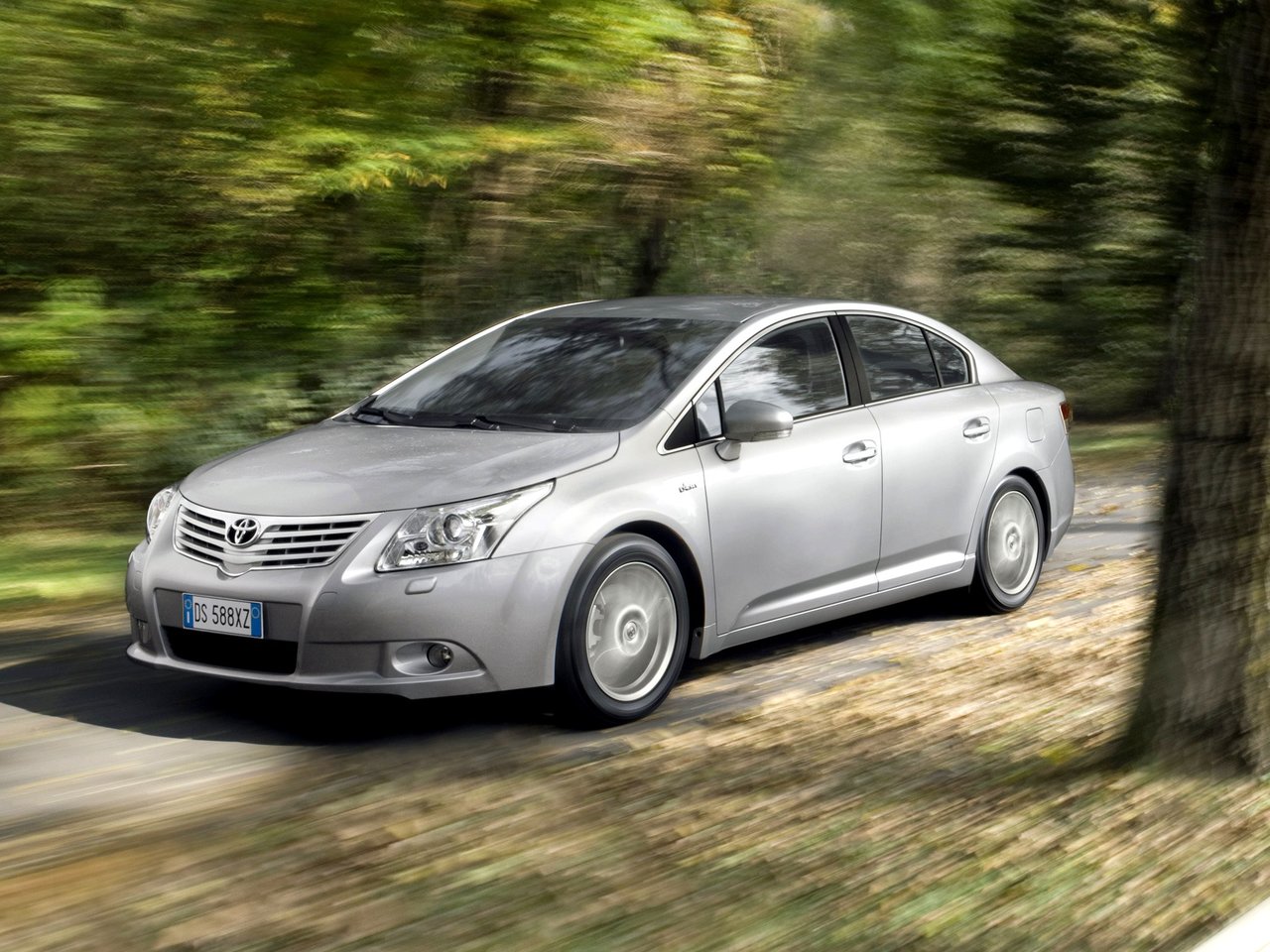 Подбор шин на Toyota Avensis
